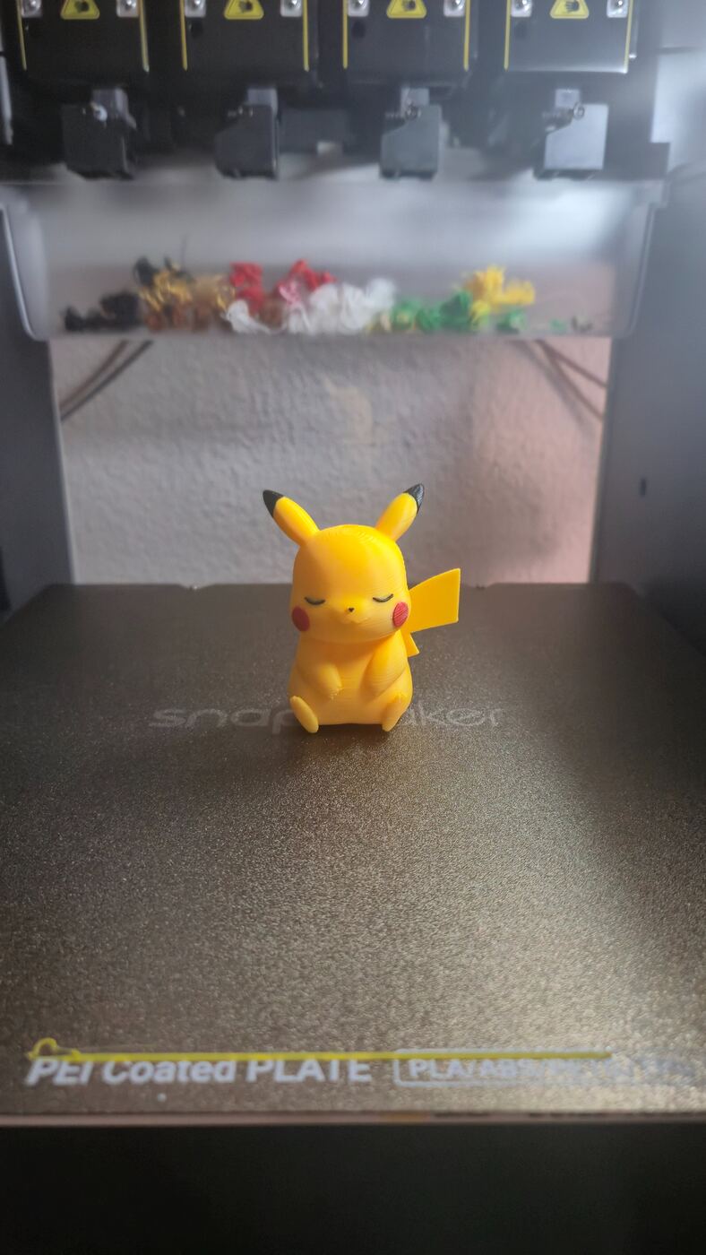 Figura de Pikachu impresa en 3D
